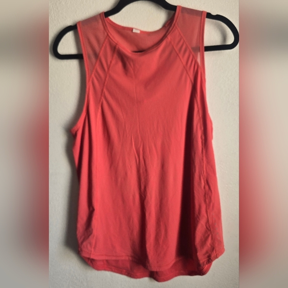 Bundle of Three (3) Women's Lululemon Sculpt Mesh Keyhole Reflective Tank Tops - Picture 7 of 16